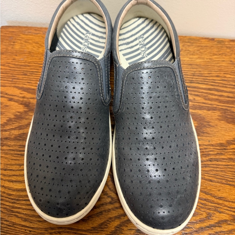 Taos Court Slip on Sneakers